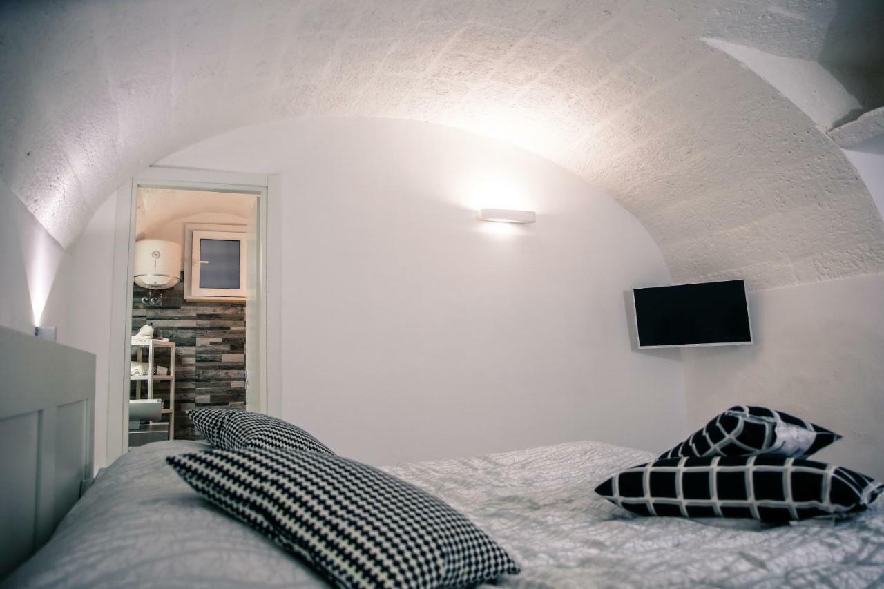 Casa Vacanze Antiche Mura E Poi 모노폴리 외부 사진