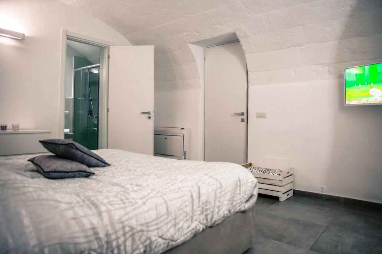 Casa Vacanze Antiche Mura E Poi 모노폴리 외부 사진